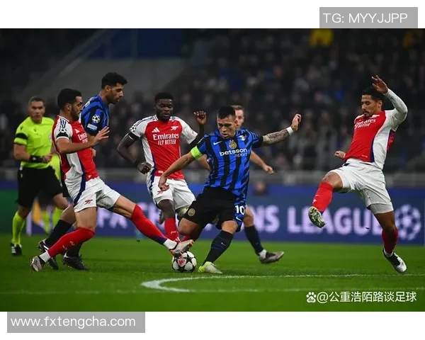 足球巨星进球瞬间互动揭秘与背后故事探讨